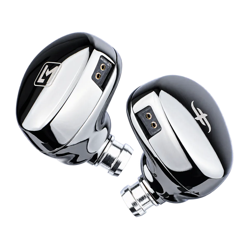 Polished silver SIMGOT EA500 LM earpiece pair with bare metal nozzles.